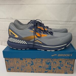 Brooks Size 14 Adrenaline CTS in Gray and Yellow Athletic Shoes Cushion Support